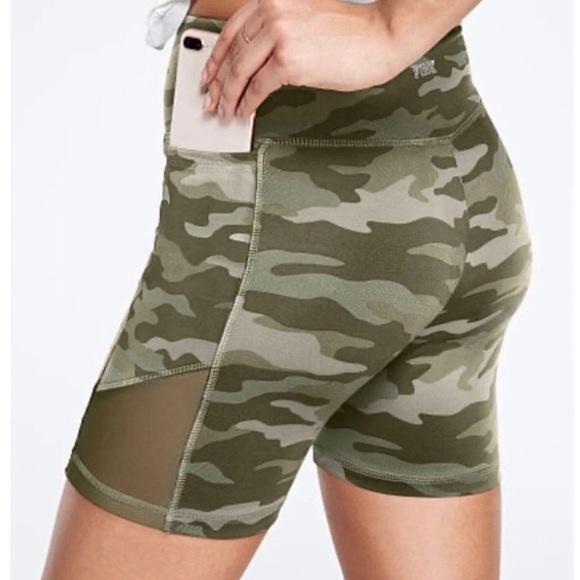 PINK Victoria's Secret Pants - NWOT Victoria’s Secret PINK Ultimate Camo Print Shorts Pockets